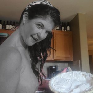 50s Housewife Colorverse 51